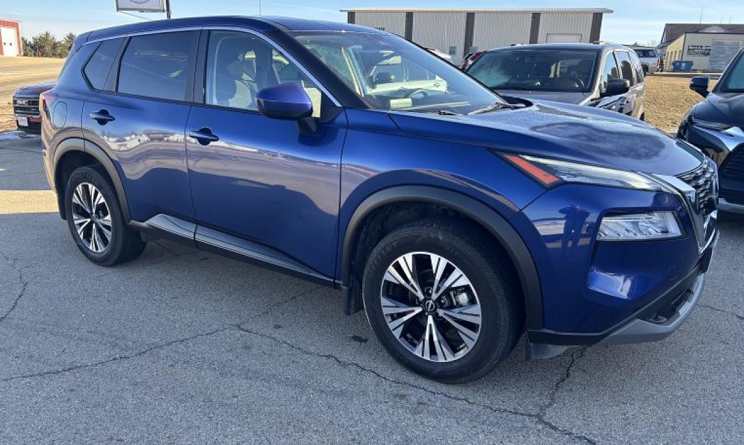 2023 Nissan Rogue SV AWD - Image 1