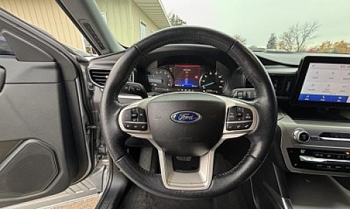 2021 Ford Explorer XLT 4WD - Thumbnail 8