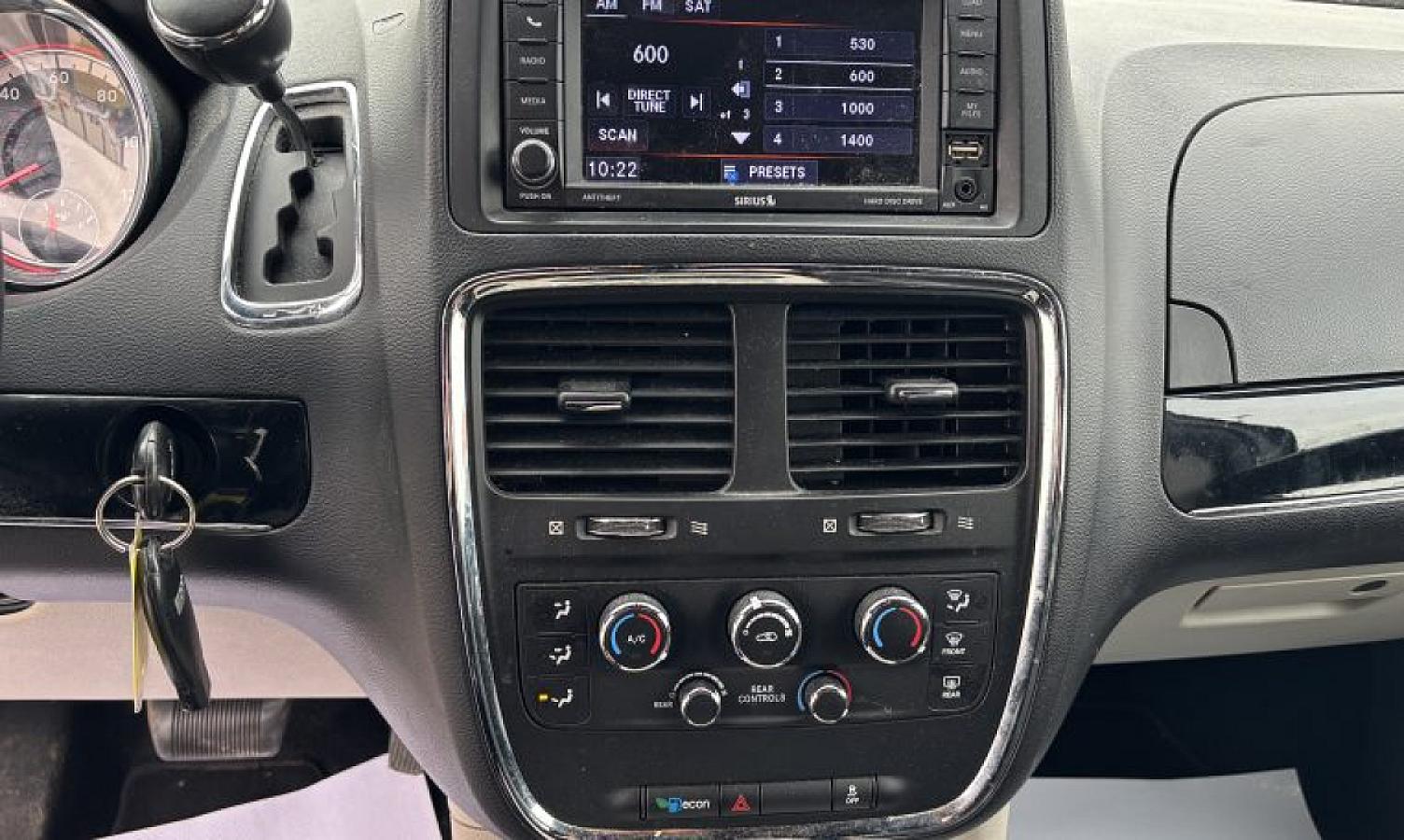 2019 Dodge Grand Caravan SXT - Image 11
