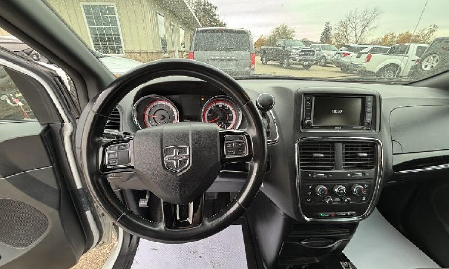 2018 Dodge Grand Caravan SE - Image 10