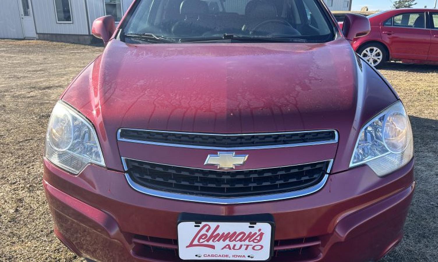 2013 Chevrolet Captiva LT - Image 2
