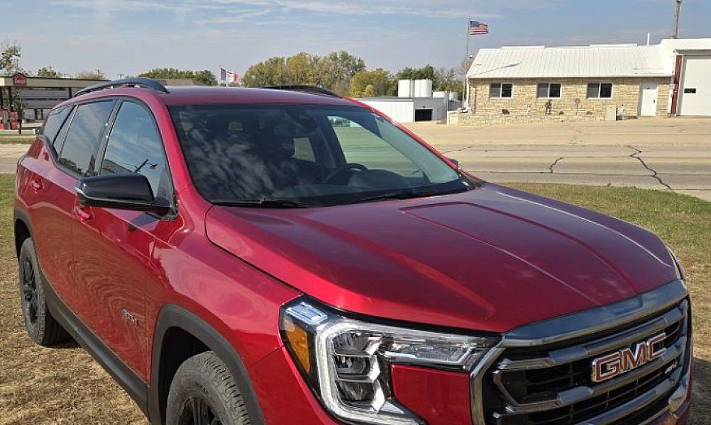 2024 GMC Terrain AT4