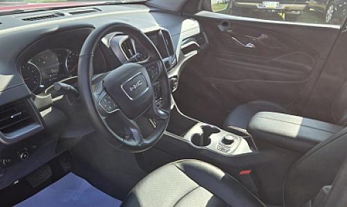 2024 GMC Terrain AT4 - Thumbnail 8