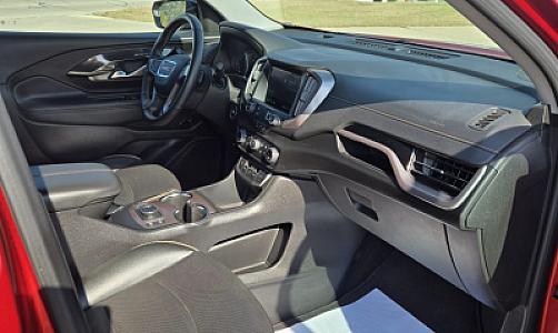 2024 GMC Terrain AT4 - Thumbnail 16