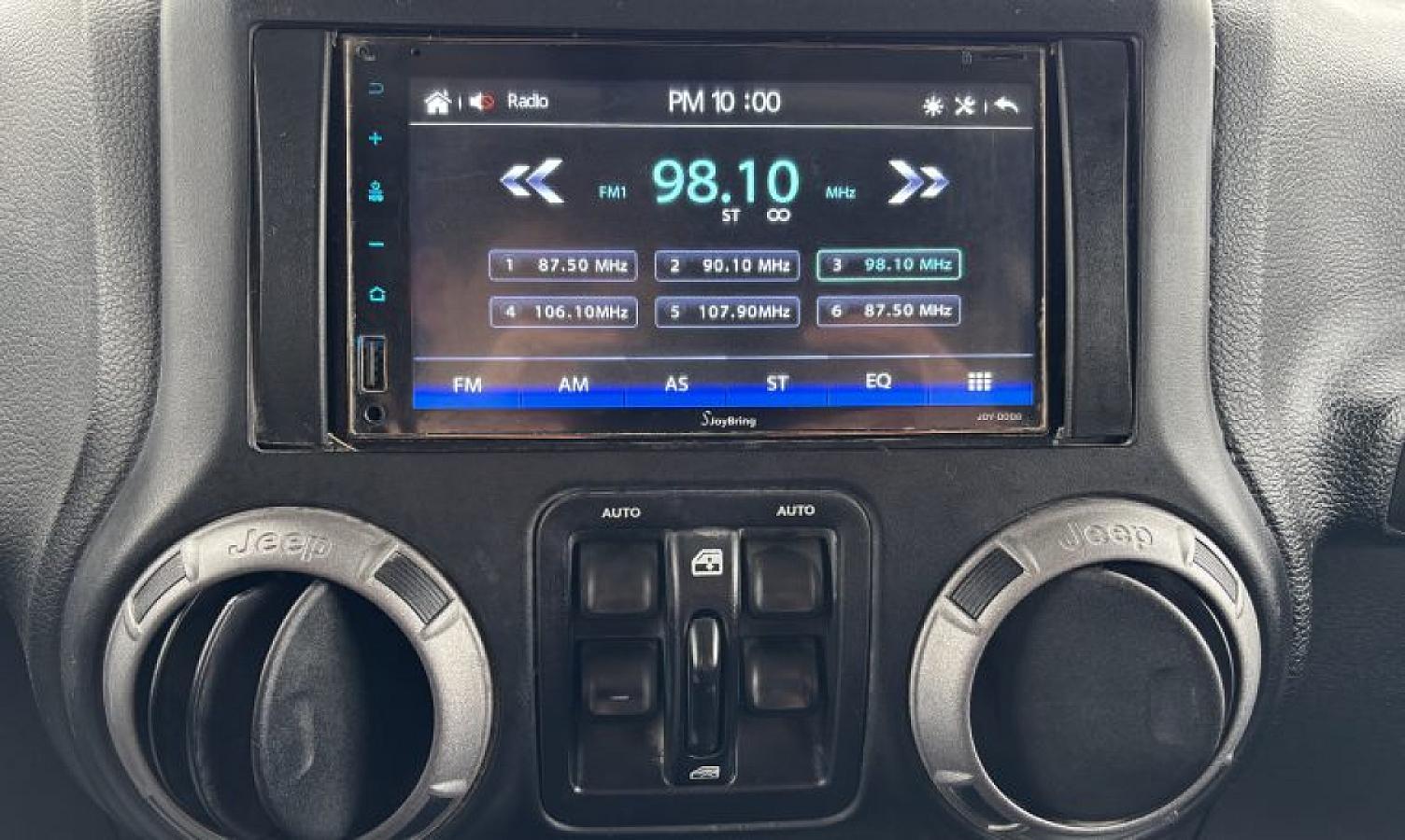 2017 Jeep Wrangler Unlimited Sport - Image 12