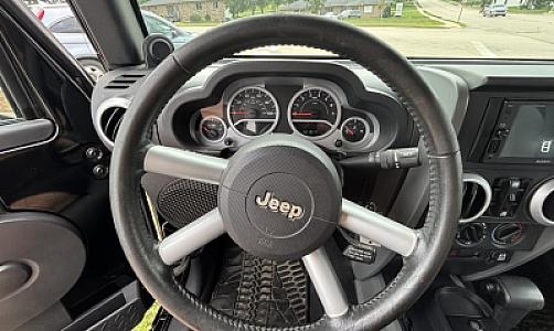 2008 Jeep Wrangler Unlimited Sahara - Thumbnail 7