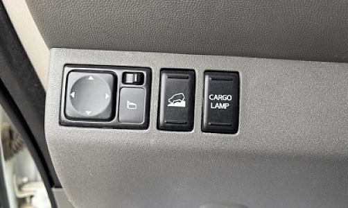 2017 Nissan Frontier SV 4x4 - Thumbnail 13