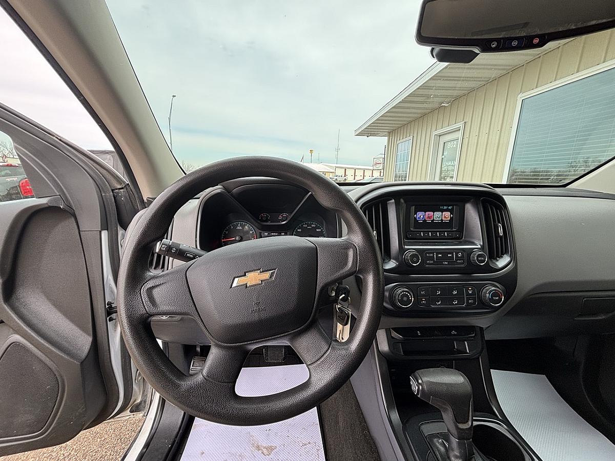 2015 Chevrolet Colorado Base - Image 9