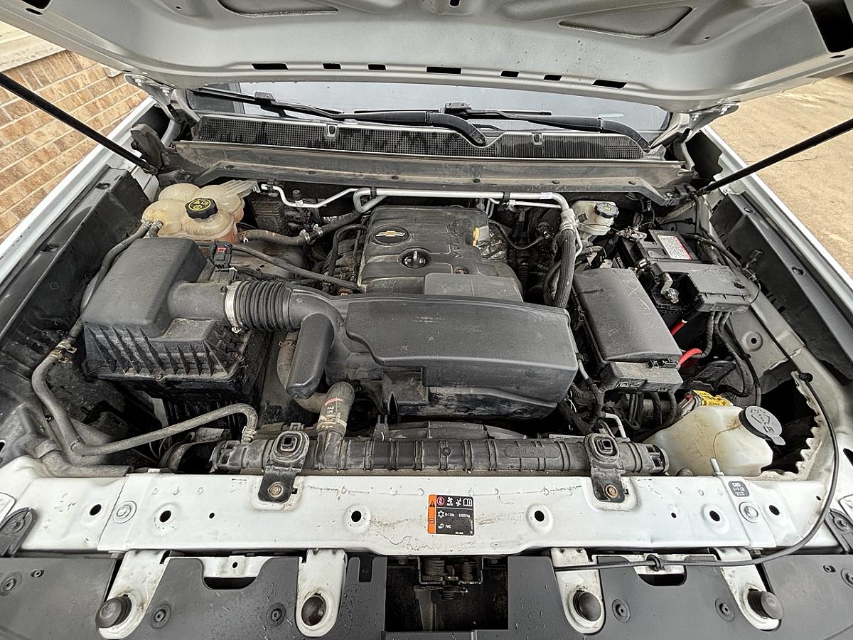 2015 Chevrolet Colorado Base - Image 16