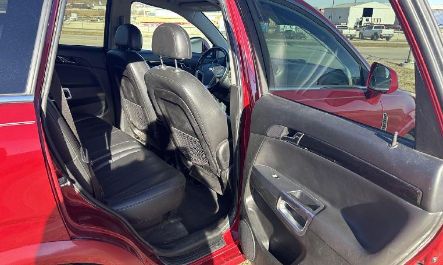 2013 Chevrolet Captiva LT - Image 13