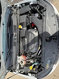 2023 Chrysler Pacifica Touring L - Thumbnail 2