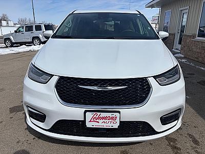 2023 Chrysler Pacifica Touring L - Thumbnail 19