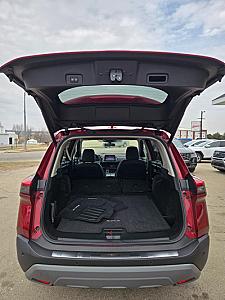 2023 Nissan Rogue AWD  SV - Thumbnail 15