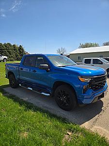 2022 Chevrolet Silverado 1500 Custom - Thumbnail 2