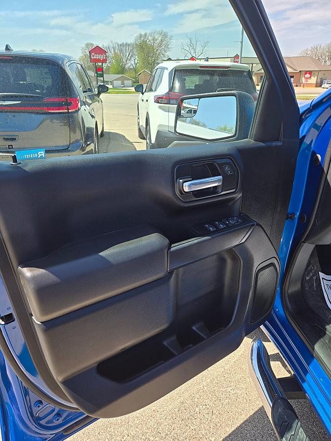 2022 Chevrolet Silverado 1500 Custom - Image 14