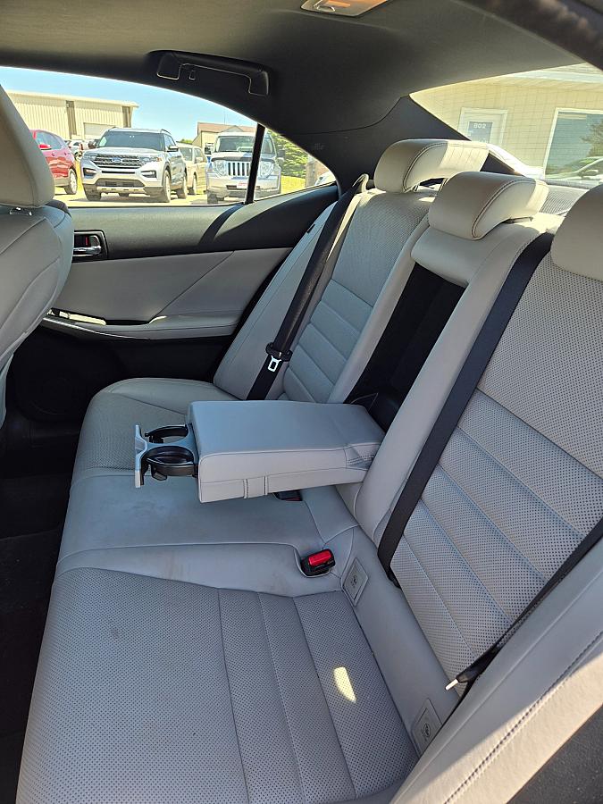 2014 Lexus IS2050 AWD - Image 13