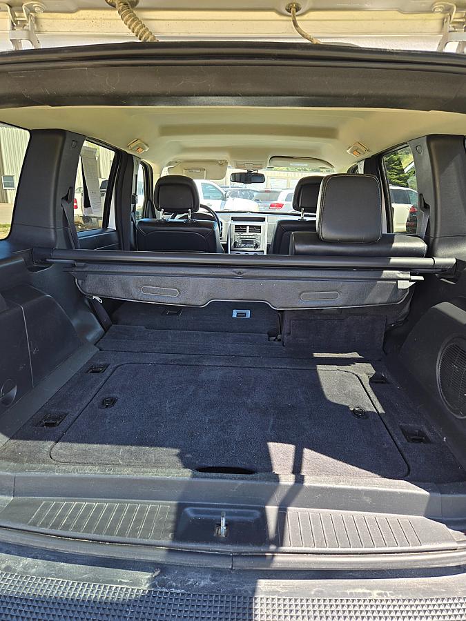 2010 Jeep Liberty - Image 19
