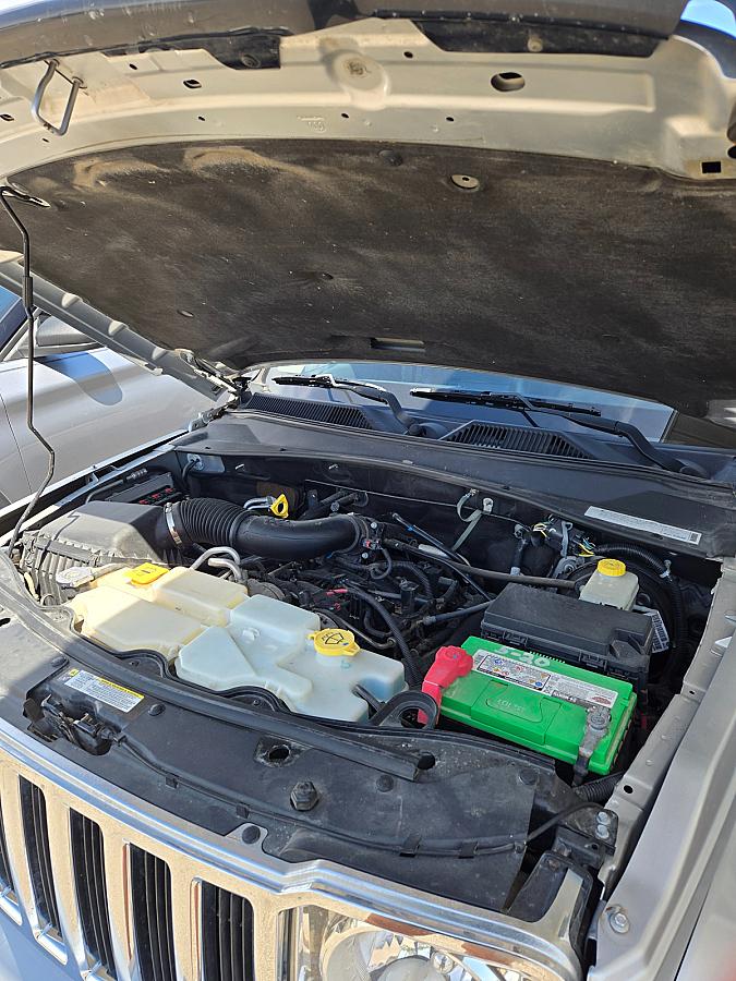 2010 Jeep Liberty - Image 22