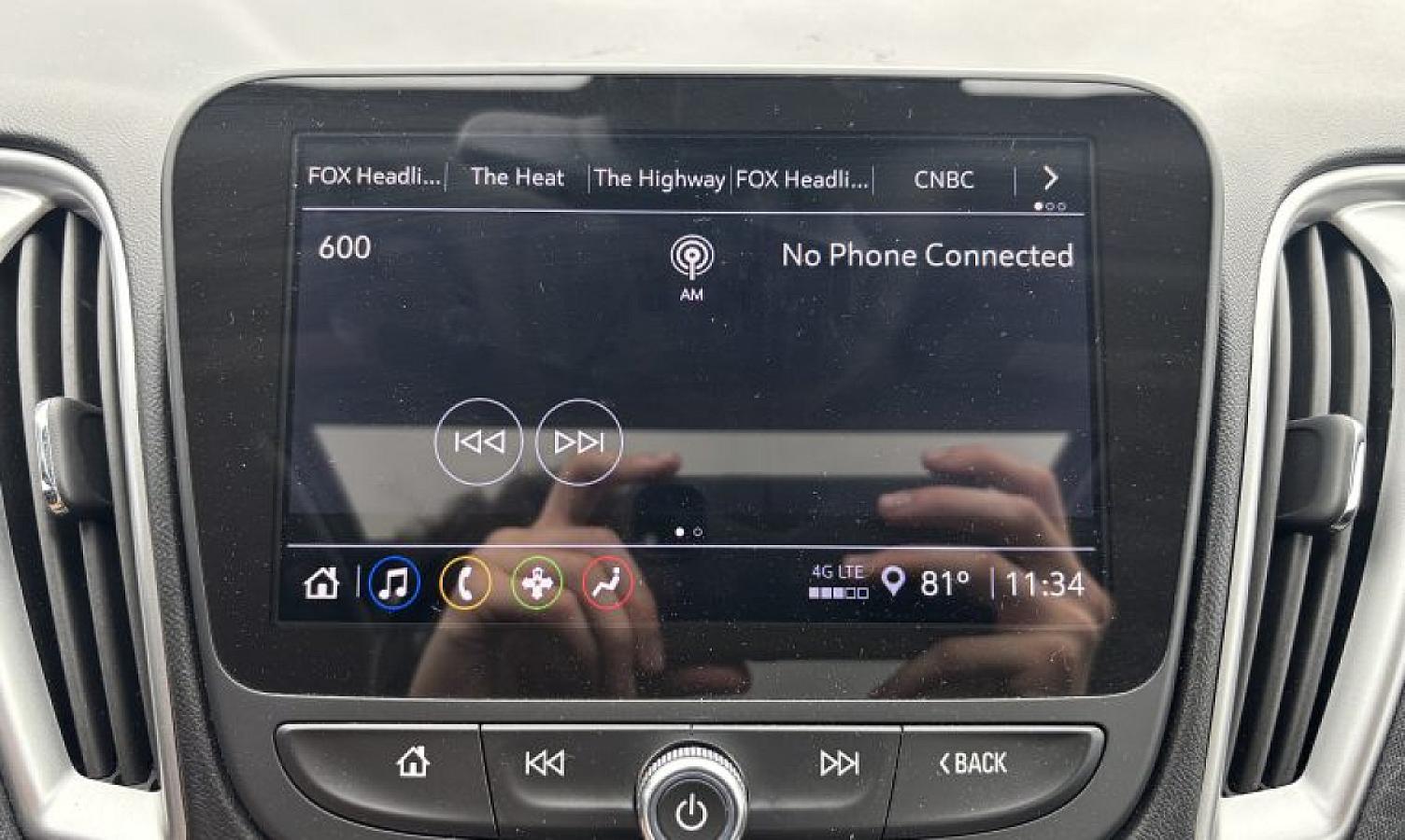 2024 Chevrolet Malibu LT - Image 13