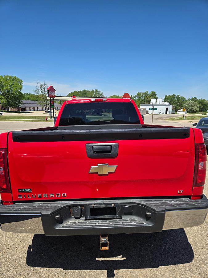 2011 Chevrolet Silverado 1500 LT - Image 12
