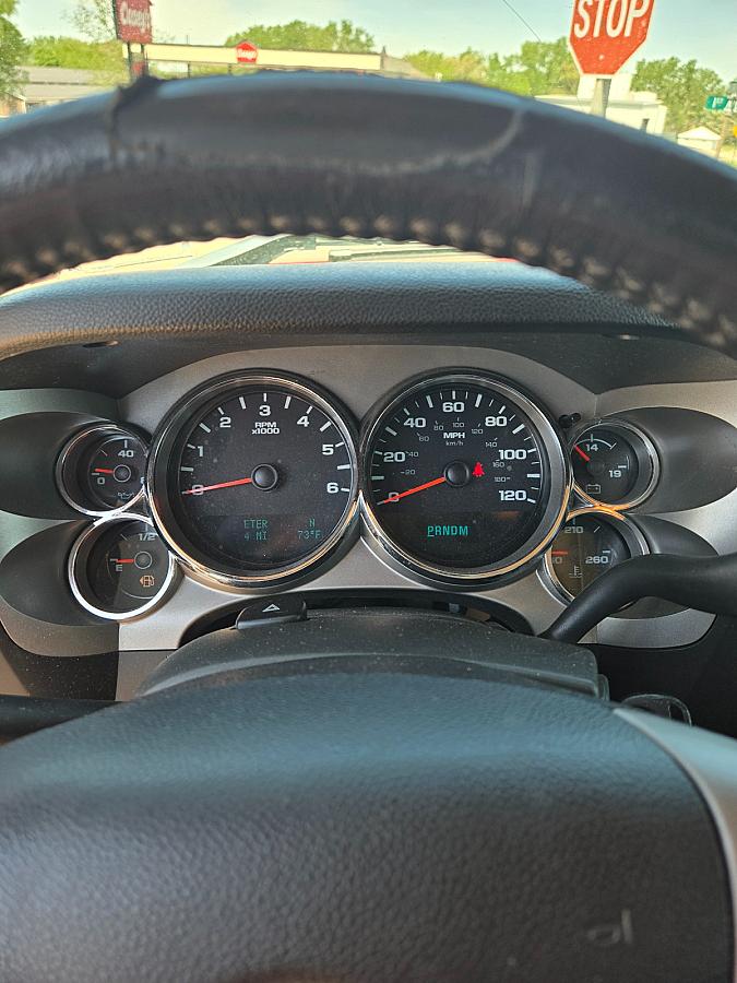 2011 Chevrolet Silverado 1500 LT - Image 10