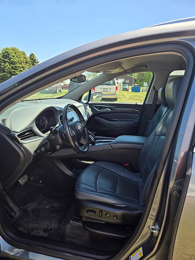 2020 Buick  Enclave Premium - Image 7