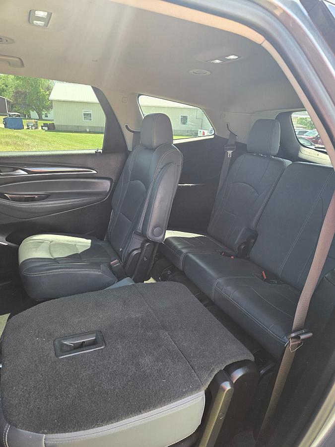 2020 Buick  Enclave Premium - Image 18