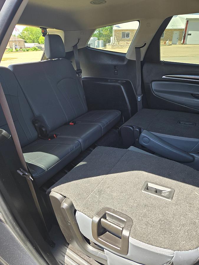 2020 Buick  Enclave Premium - Image 19