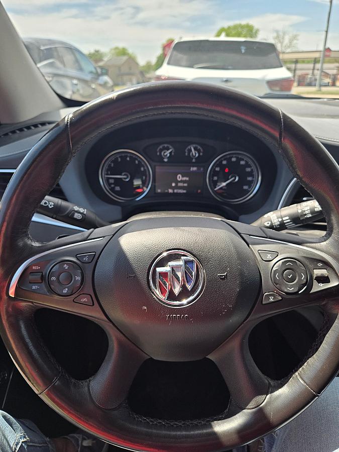 2020 Buick  Enclave Premium - Image 9