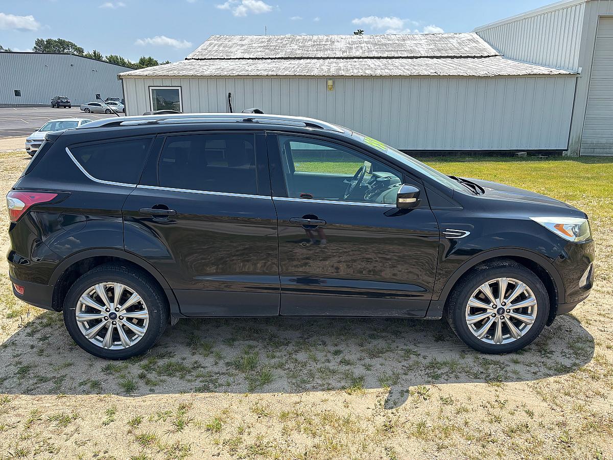 2017 Ford Escape Titanium - Image 3