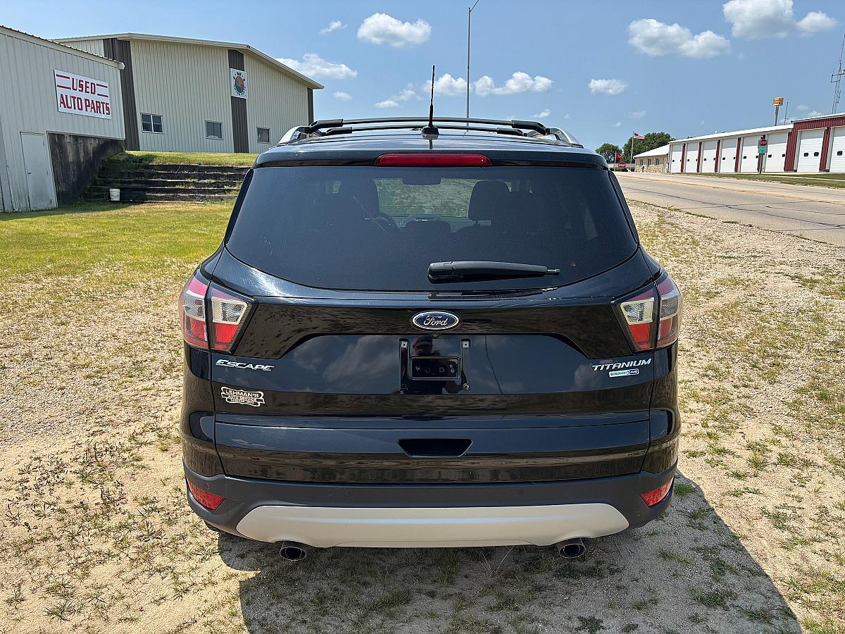 2017 Ford Escape Titanium - Image 4