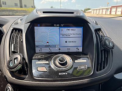 2017 Ford Escape Titanium - Thumbnail 11