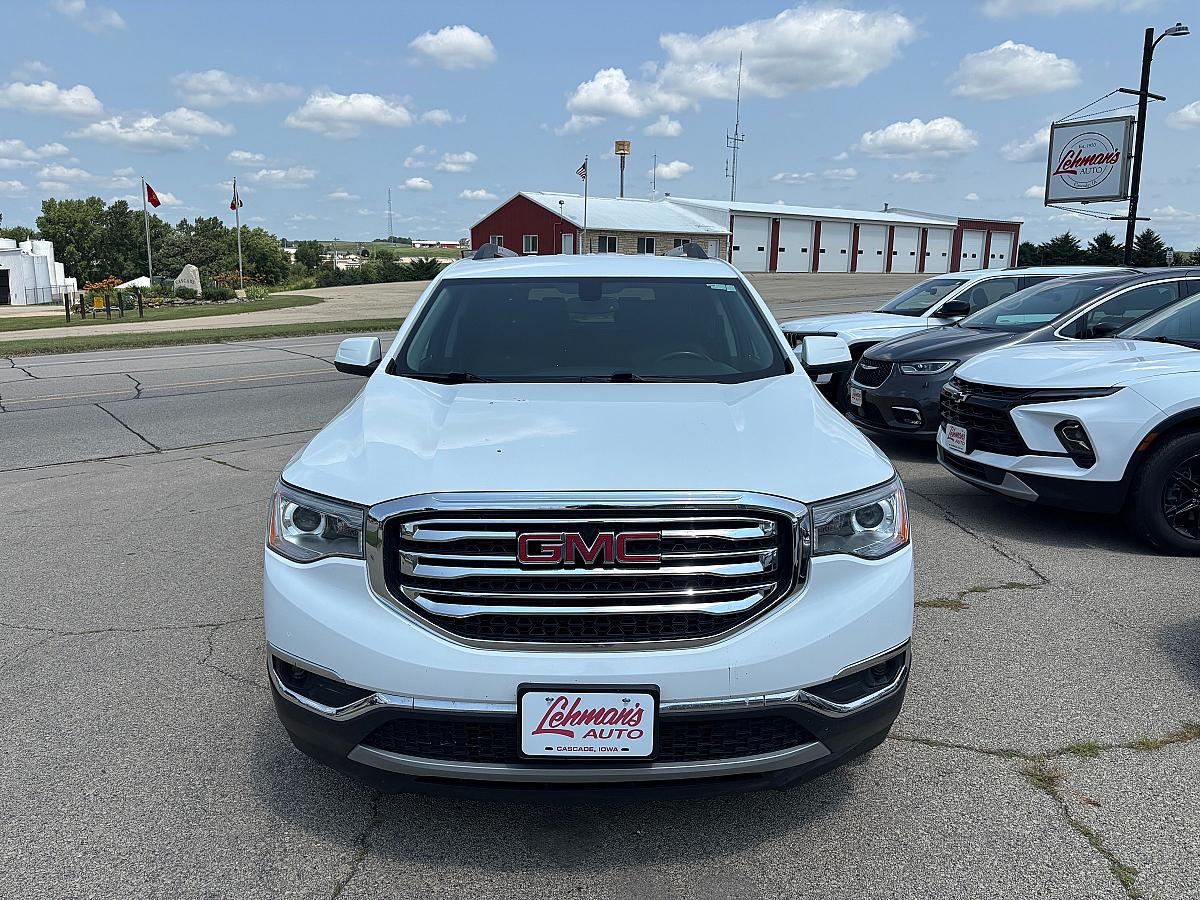2019 GMC Acadia SLT-1 - Image 2