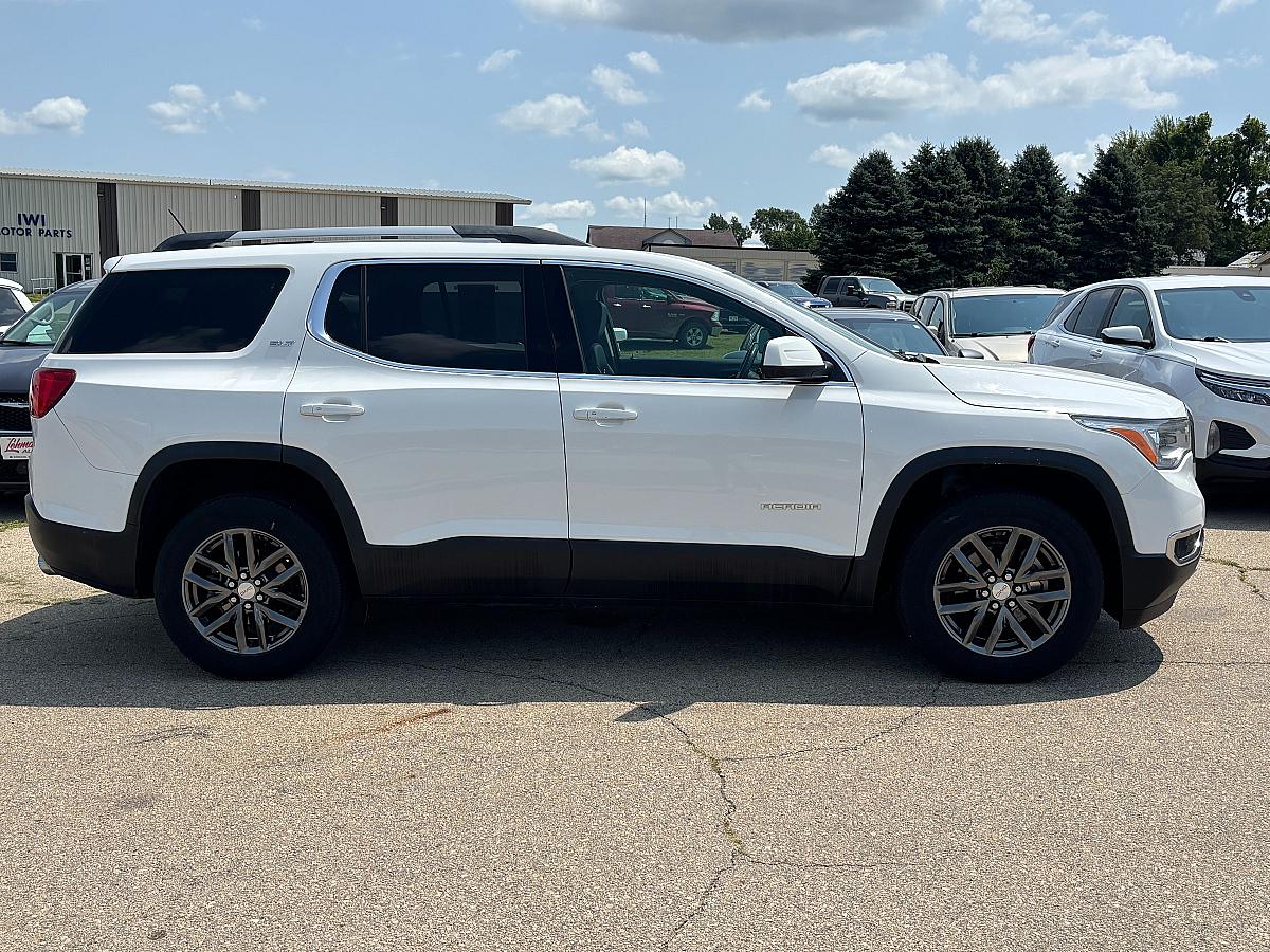 2019 GMC Acadia SLT-1 - Image 3