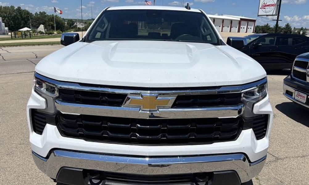 2022 Chevrolet Silverado LT
