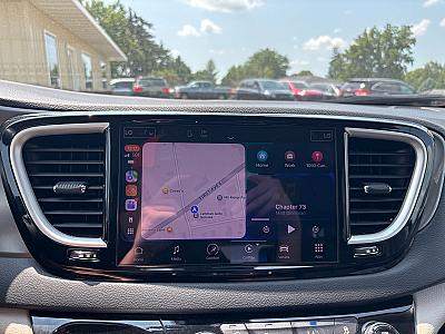 2023 Chrysler Pacifica Touring - Thumbnail 14