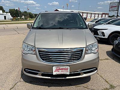 2014 Chrysler Town AND Country Touring - Thumbnail 2