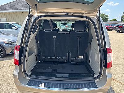 2014 Chrysler Town AND Country Touring - Thumbnail 6