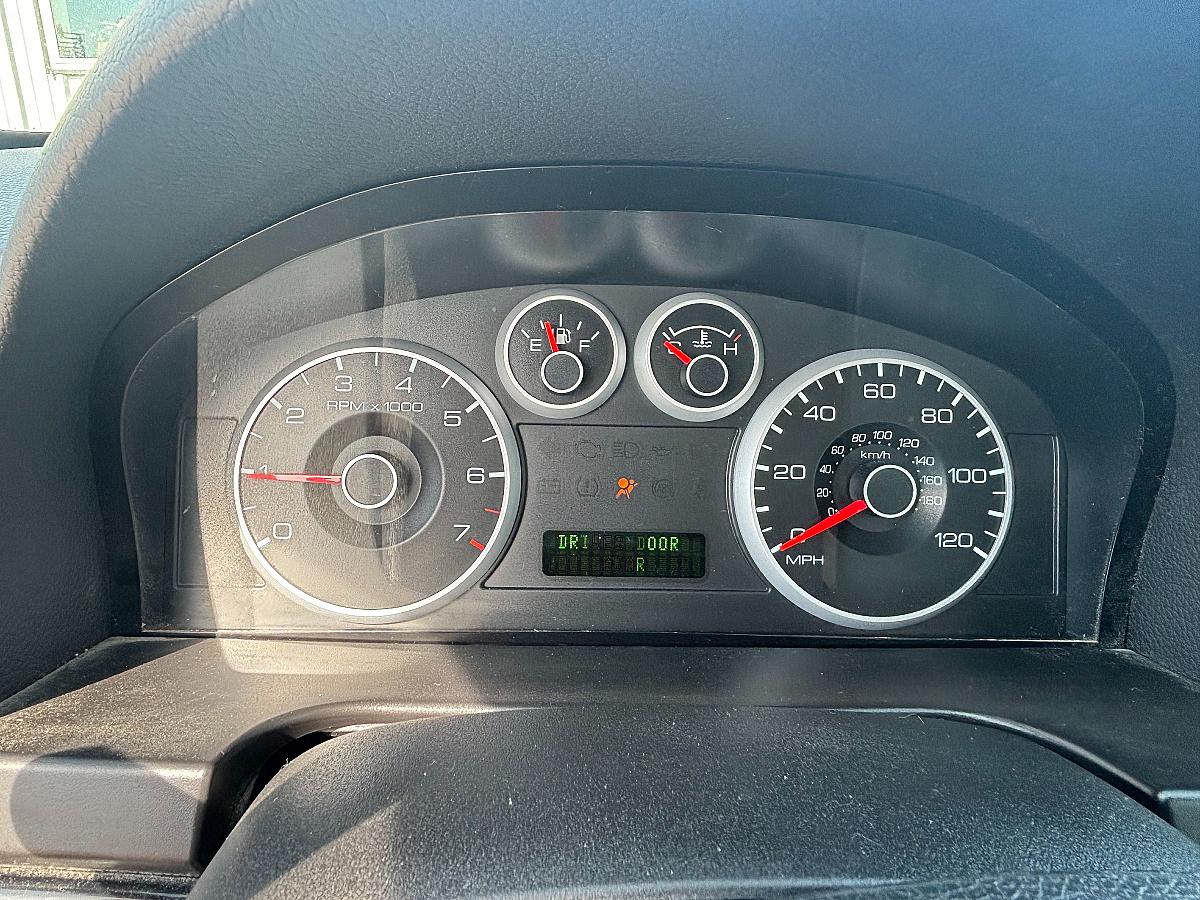 2006 Ford Fusion SEL - Image 8