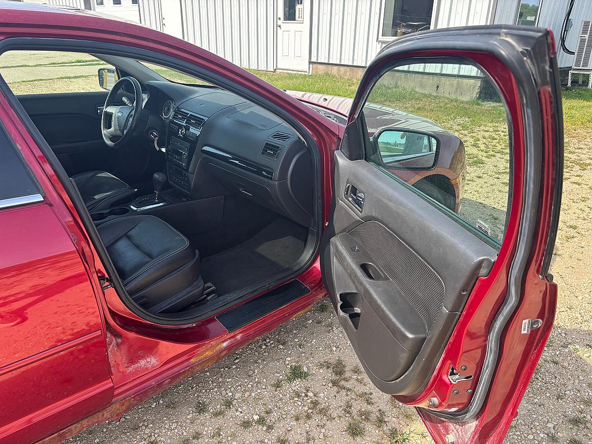 2006 Ford Fusion SEL - Image 11