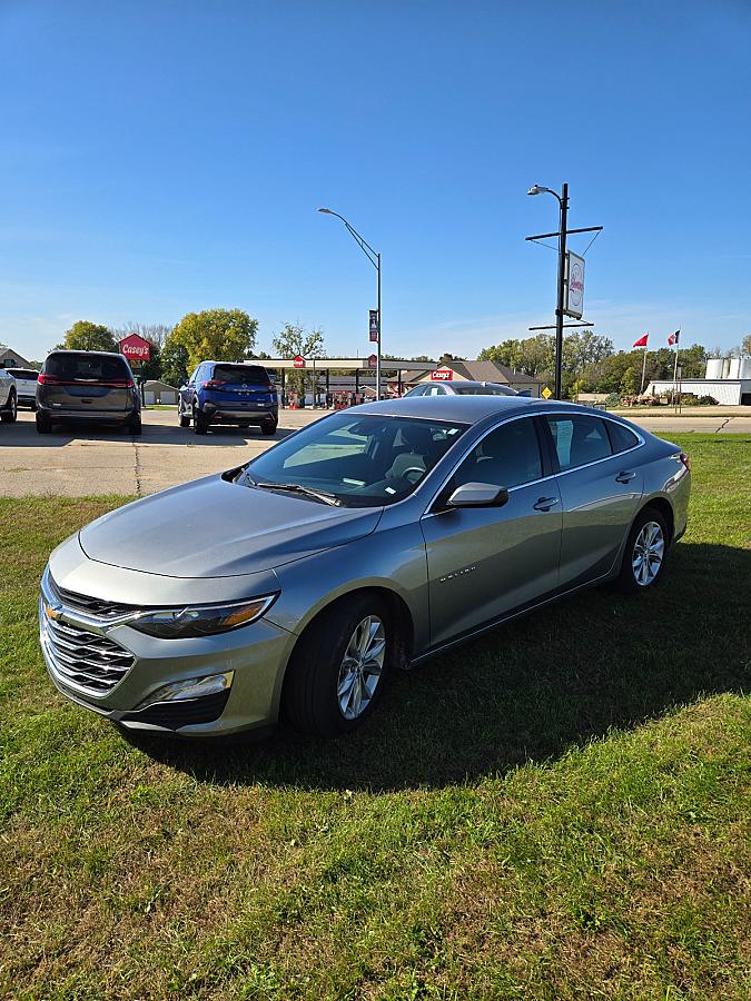 2025 Chevrolet Malibu LT - Image 8