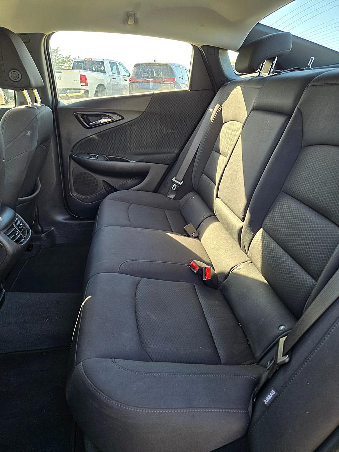 2025 Chevrolet Malibu LT - Image 19