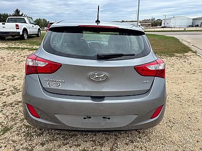 2015 Hyundai Elantra GT Base - Thumbnail 4