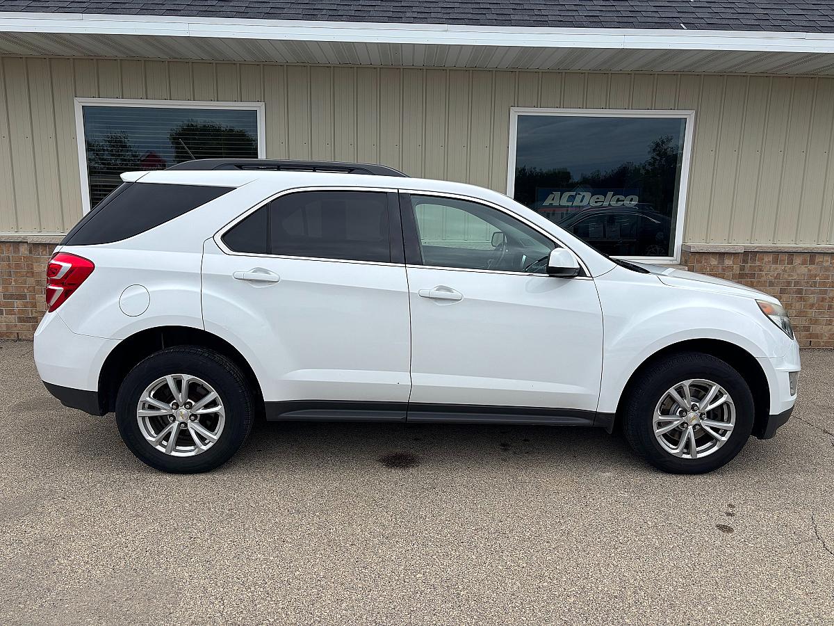 2016 Chevrolet Equinox LT - Image 3