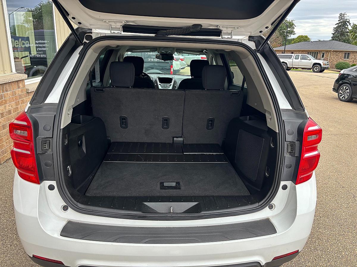 2016 Chevrolet Equinox LT - Image 5