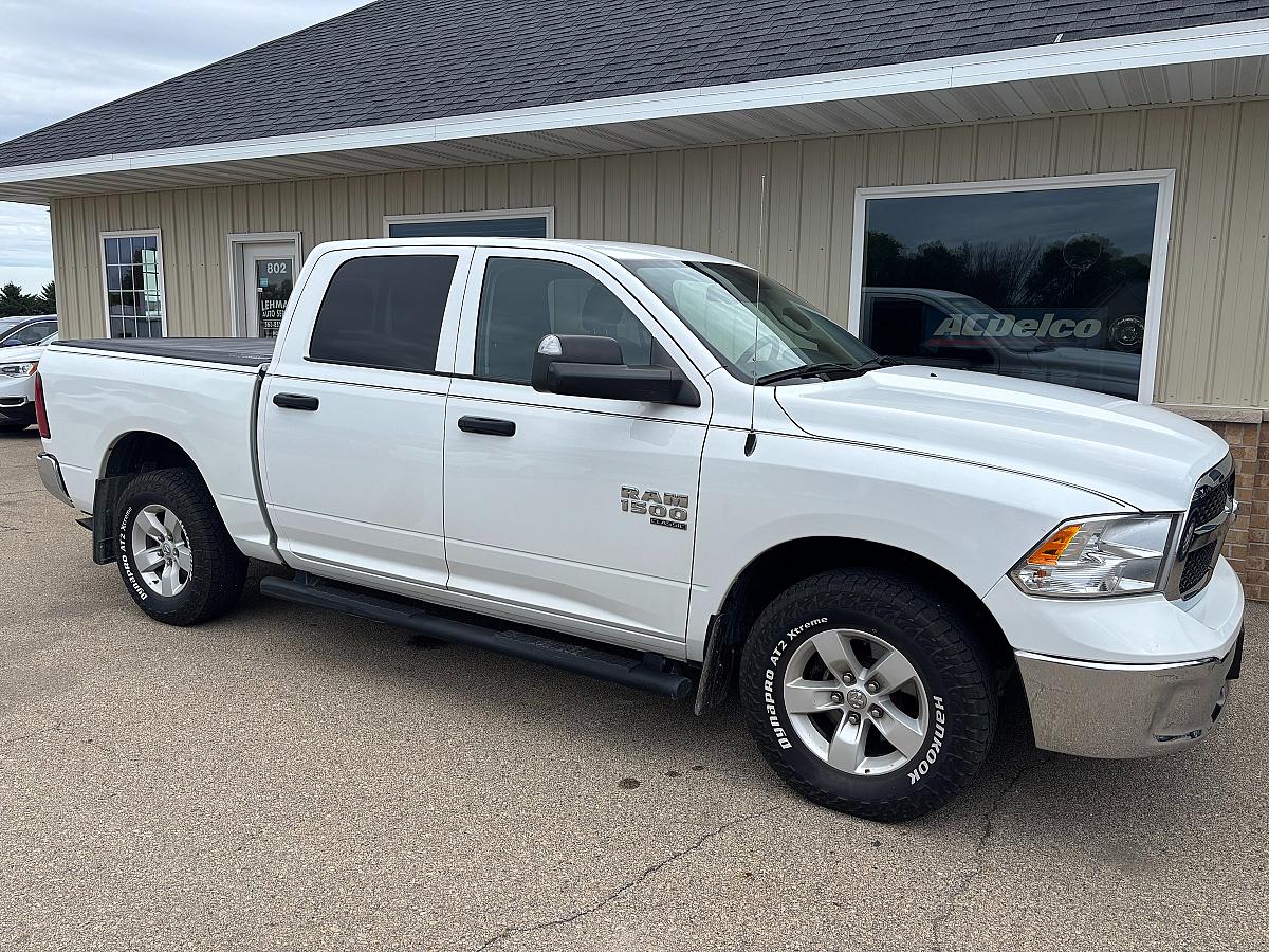 2022 RAM 1500 Classic SLT - Image 1
