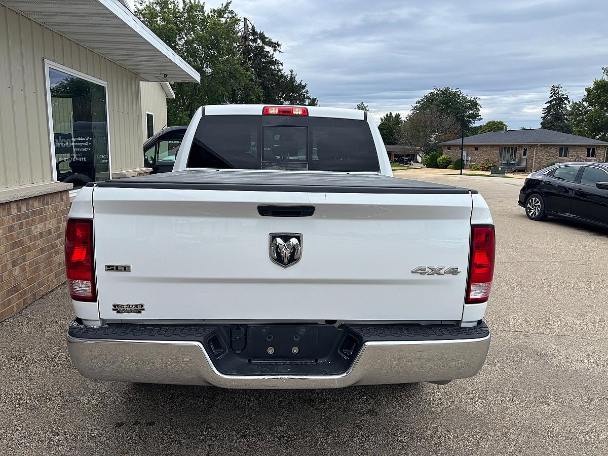 2022 RAM 1500 Classic SLT - Image 4