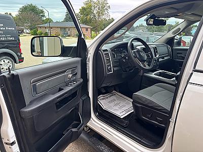 2022 RAM 1500 Classic SLT - Thumbnail 6