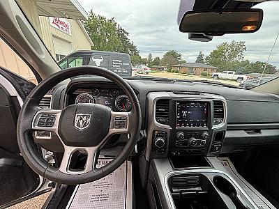 2022 RAM 1500 Classic SLT - Thumbnail 7