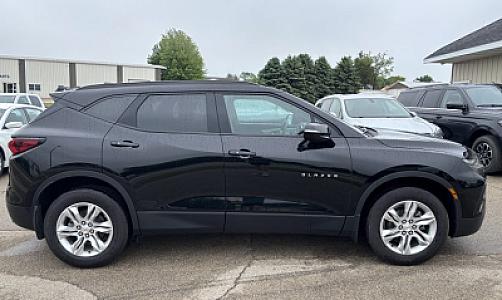 2022 Chevrolet Blazer AWD - Thumbnail 3